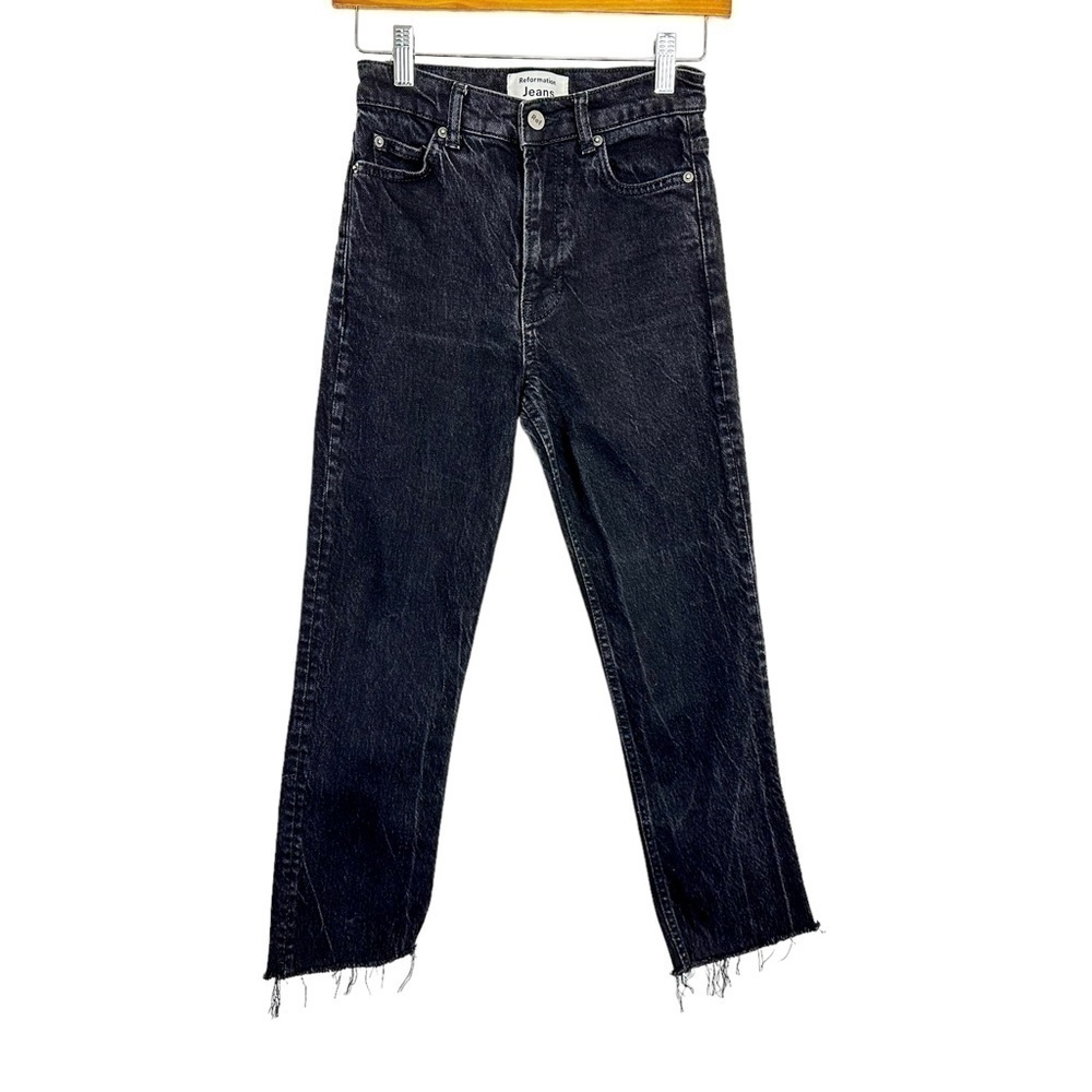 Reformation Cynthia High Rise Straight Cropped Jeans Size 23 Black Wash *Raw Hem